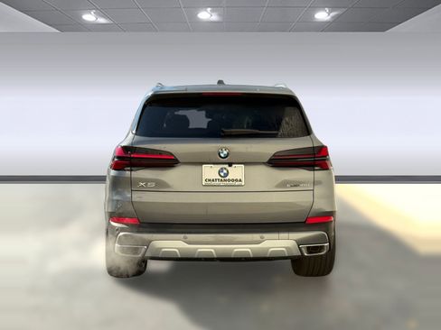 Used 2026 BMW X5 sDrive40i image 8