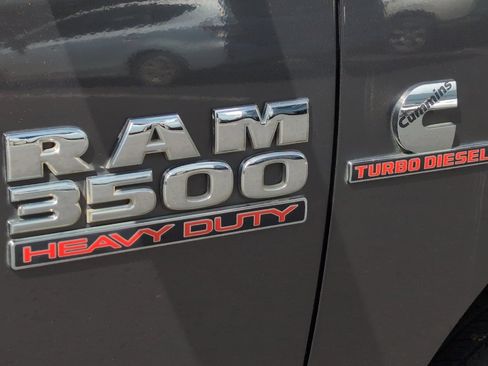 Used 2016 RAM 3500 Tradesman w/ Chrome Appearance Group AWD/4WD image 25