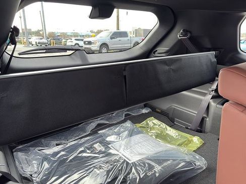 New 2026 Mitsubishi Outlander SEL image 12