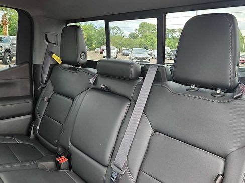 Used 2019 GMC Sierra 1500 SLT w/ SLT Premium Package AWD/4WD image 25