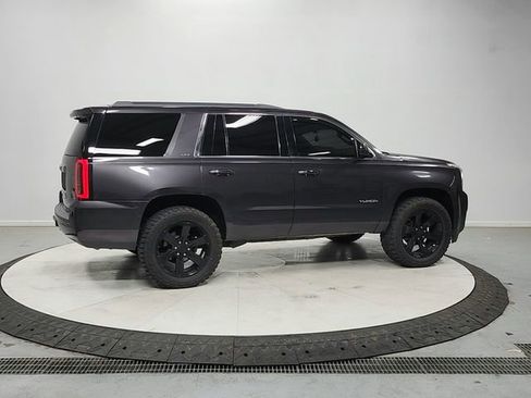 Used 2017 GMC Yukon SLT RWD image 8