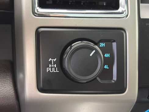 Used 2017 Ford F250 King Ranch w/ King Ranch Ultimate Package AWD/4WD image 23