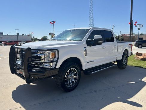 Used 2020 Ford F250 Lariat w/ Lariat Ultimate Package AWD/4WD image 11