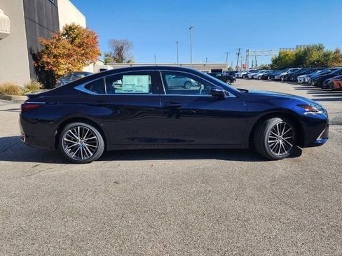 Used 2024 Lexus ES 300h w/ Premium Package FWD image 23