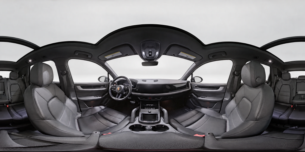 Certified 2025 Porsche Cayenne AWD/4WD image 16