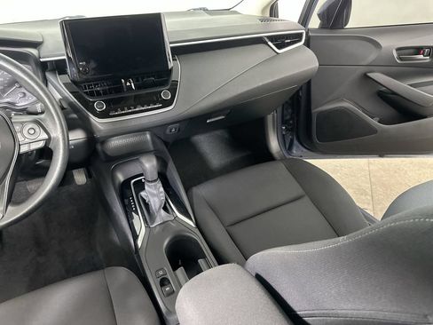 Used 2024 Toyota Corolla LE FWD image 18