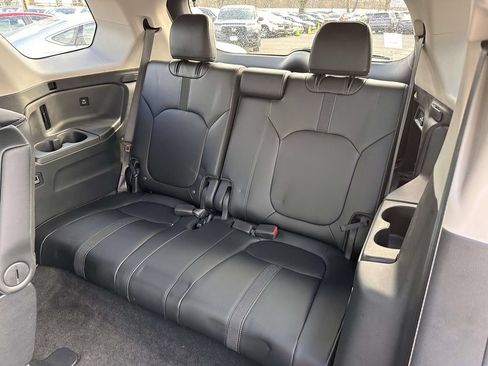 Used 2023 Honda Pilot EX-L image 14