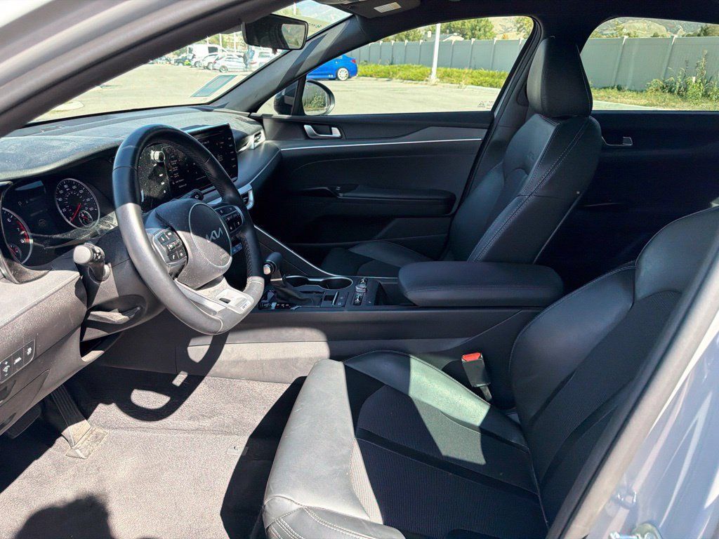 Used 2024 Kia K5 GT-Line w/ GT-Line Premium Package AWD/4WD image 19