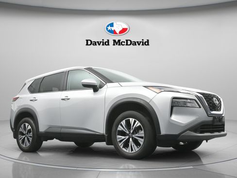 Used 2023 Nissan Rogue SV AWD/4WD image 27