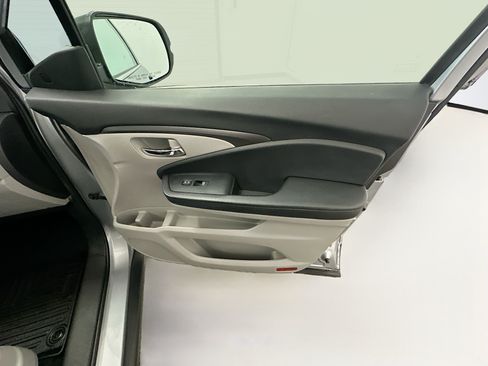 Used 2020 Honda Pilot EX-L image 35