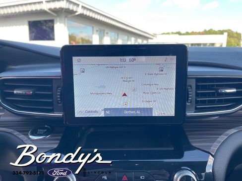 Used 2022 Ford Explorer Limited image 5