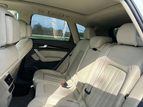 Used 2018 Audi Q5 2.0T Premium Plus w/ Premium Plus Package AWD/4WD image 26