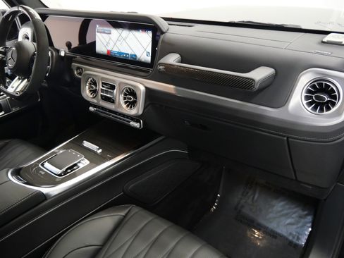 Used 2025 Mercedes-Benz G 63 AMG 4MATIC image 14