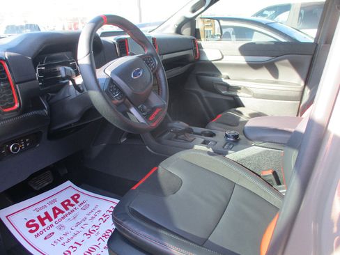 Used 2025 Ford Ranger Raptor image 4