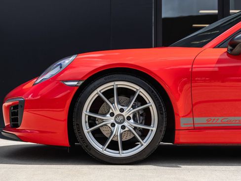 Certified 2019 Porsche 911 Carrera T RWD image 13
