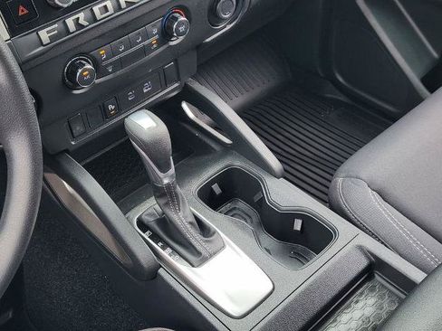 Certified 2025 Nissan Frontier SV AWD/4WD image 15
