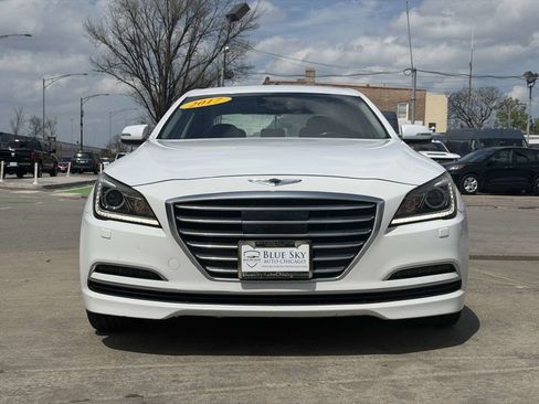Used 2017 Genesis G80 3.8 image 2