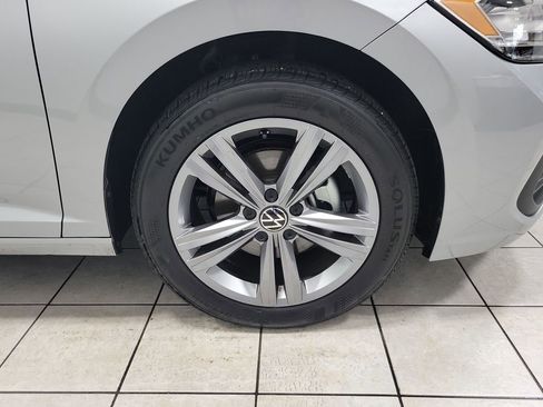 Used 2023 Volkswagen Jetta SE w/ Panoramic Sunroof Package FWD image 49