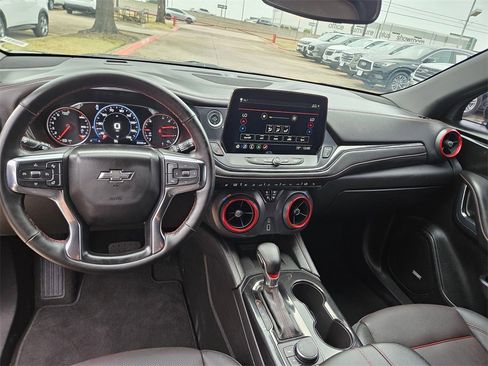 Used 2025 Chevrolet Blazer RS image 15