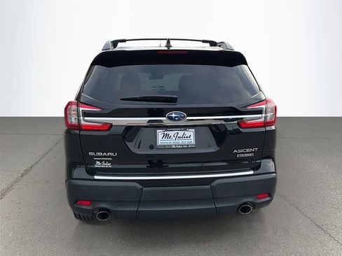 Used 2023 Subaru Ascent Touring image 5