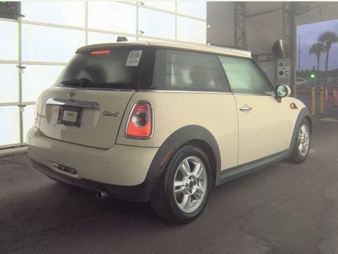 Used 2012 MINI Cooper Hardtop image 2