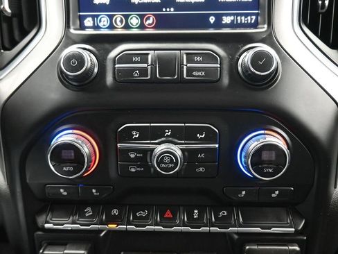 Used 2019 Chevrolet Silverado 1500 LT Trail Boss image 20