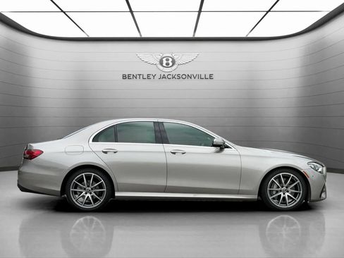 Used 2021 Mercedes-Benz E 350 Sedan image 5