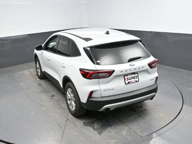 Used 2025 Ford Escape Active AWD/4WD image 42