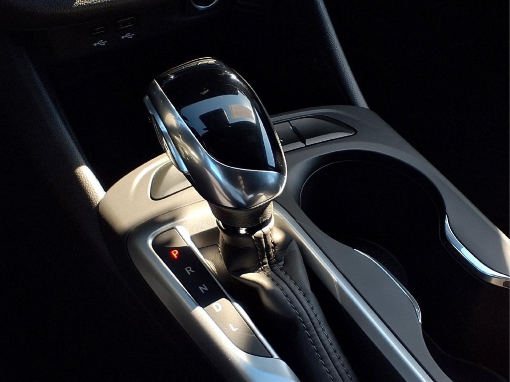 New 2026 Buick Envista Sport Touring FWD image 19
