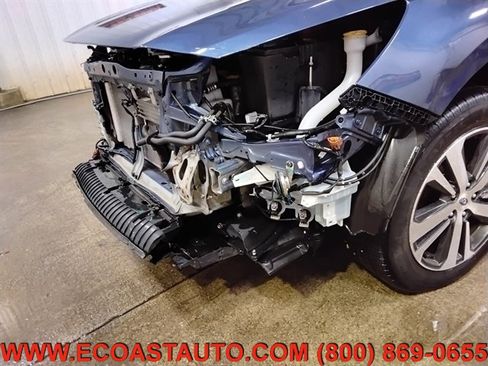 Used 2019 Subaru Outback 3.6R Limited w/ Popular Package #2 AWD/4WD image 18
