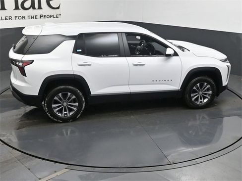 New 2026 Chevrolet Equinox LT w/ Convenience Package II image 17