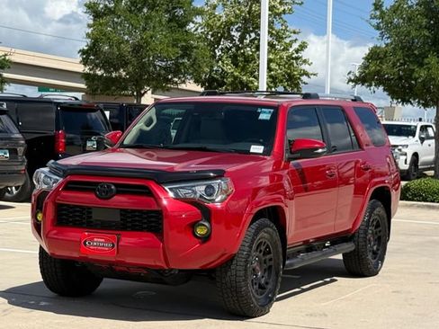 Used 2022 Toyota 4Runner SR5 Premium w/ Moonroof Package AWD/4WD image 7