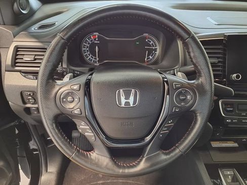 Used 2023 Honda Ridgeline Black Edition image 9