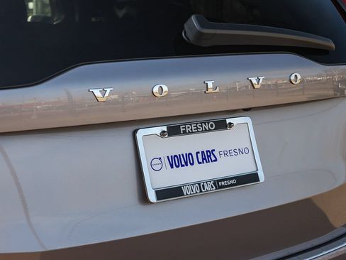 Used 2026 Volvo XC90 B5 Core w/ Protection Package Premier AWD/4WD image 13