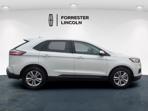 Used 2020 Ford Edge SEL w/ Convenience Package image 2