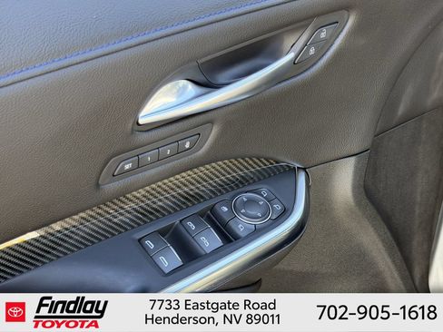 Used 2025 Cadillac XT4 Sport w/ LPO, Onyx Lite Package AWD/4WD image 21