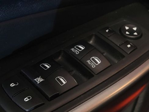 Used 2021 Jeep Cherokee Latitude image 27