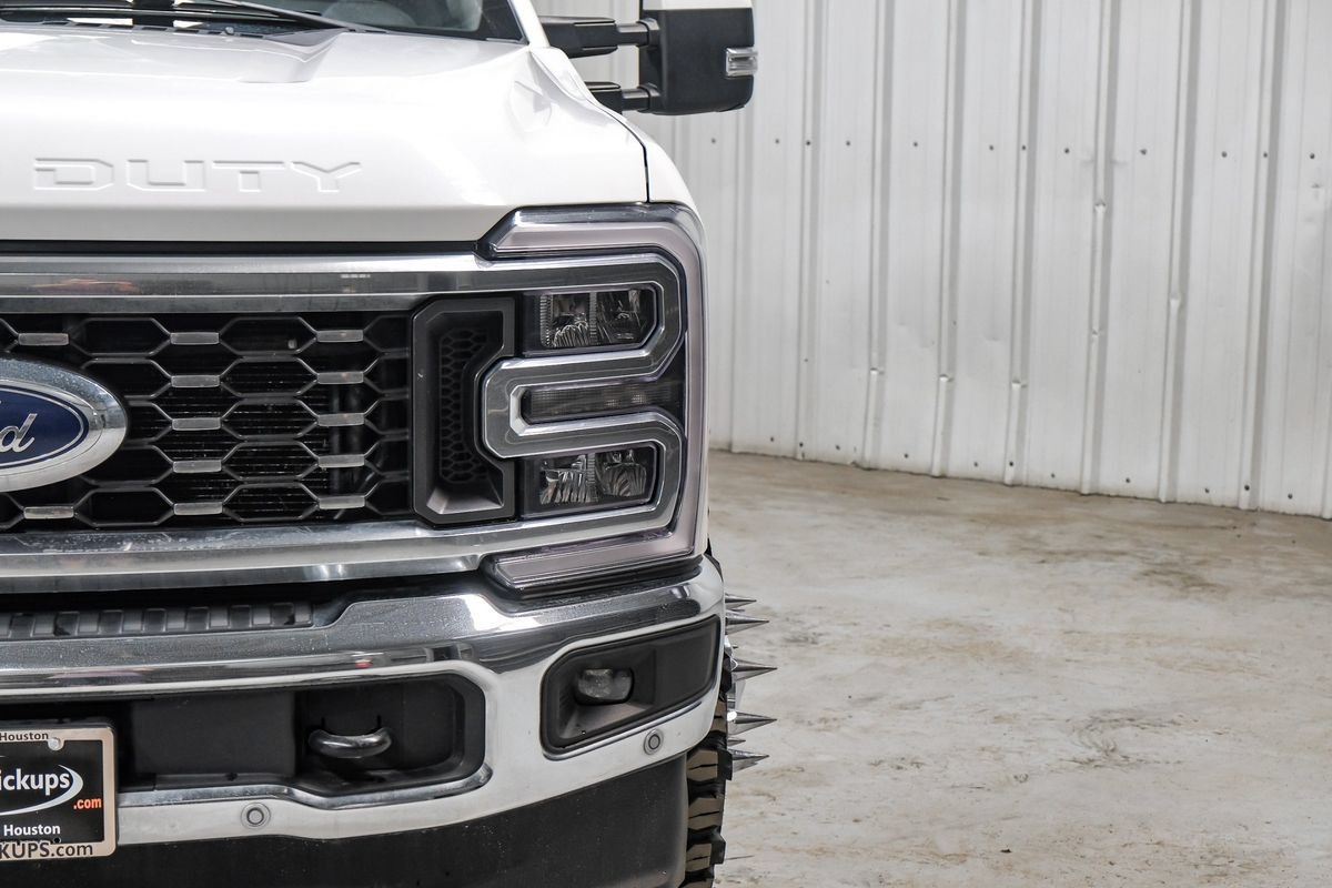 Used 2023 Ford F350 Lariat w/ Tow Technology Package AWD/4WD image 48