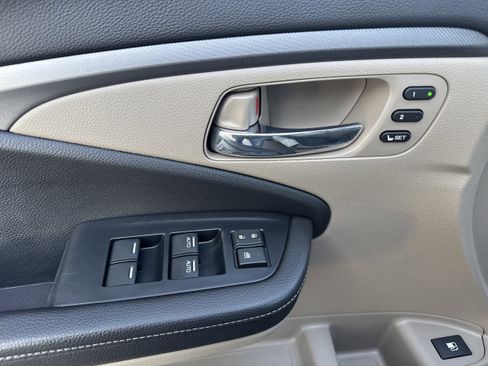 Used 2023 Honda Ridgeline RTL-E image 9