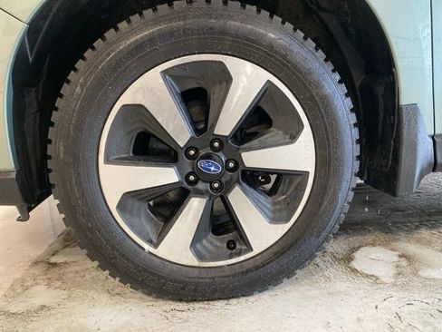 Used 2018 Subaru Forester 2.5i Limited image 5