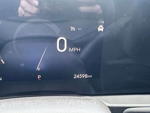 Used 2025 Buick Envista Preferred image 15