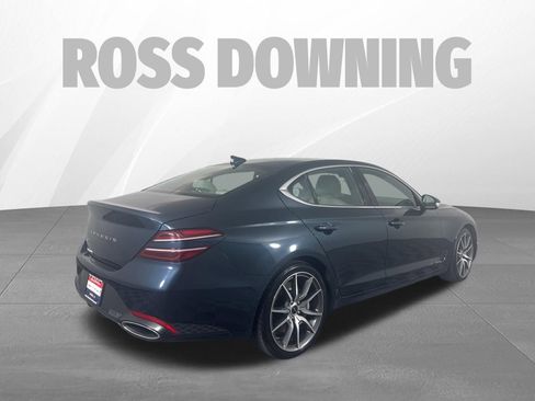 Used 2025 Genesis G70 2.5T RWD image 4