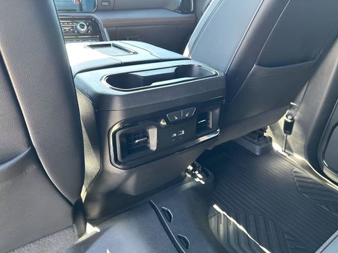 Used 2022 GMC Sierra 1500 AT4 w/ AT4 Premium Package image 21