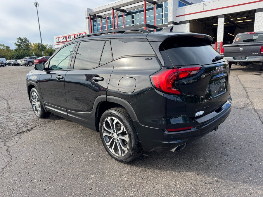 Used 2019 GMC Terrain SLT w/ Preferred Package AWD/4WD image 3