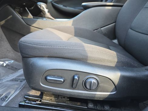 Used 2023 Chevrolet Malibu RS image 28