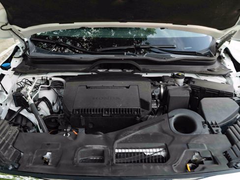 Used 2025 Honda Pilot EX-L image 46