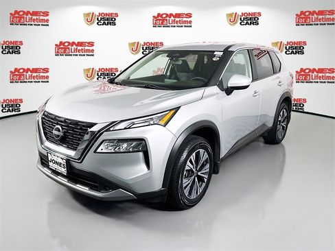 Certified 2023 Nissan Rogue SV image 13