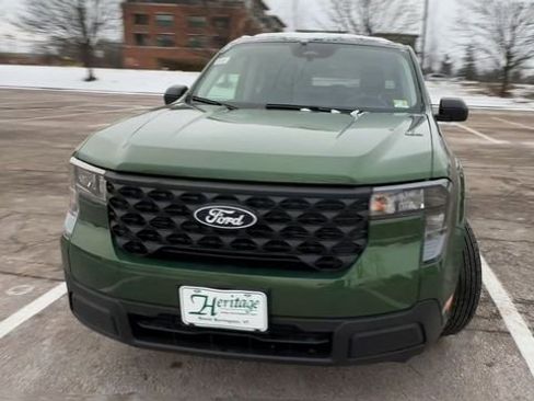 New 2025 Ford Maverick XL image 7