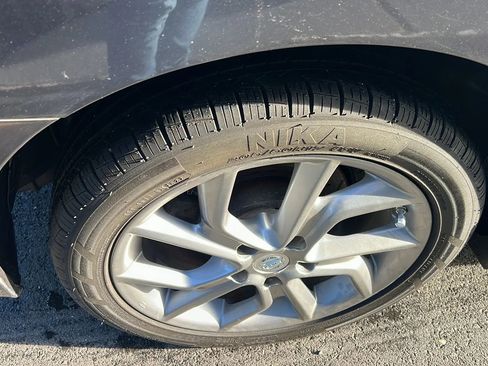 Used 2015 Nissan Sentra SR image 19