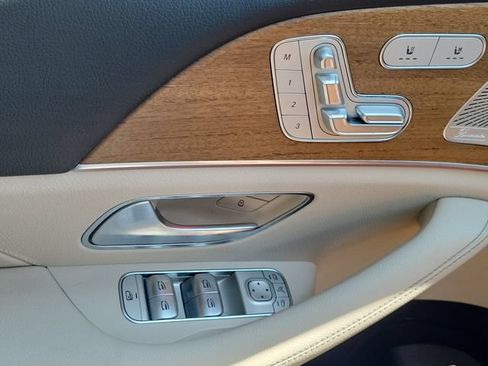 Used 2022 Mercedes-Benz GLE 350 image 31